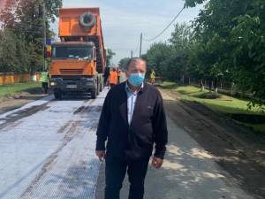 Flutur a inspectat lucrările de modernizare a drumurilor pe axa Suceava – Iași și în zona Cornu Luncii