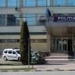 Echipele formate pentru percheziții au plecat simultan din fața sediului Poliției municipiului Suceava, vineri dimineață