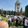 Cateva mii de credinciosi au participat la slujba de la manastirea Putna