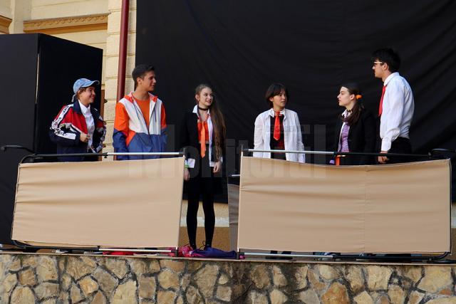 Trupa „Atelierul de Teatru” din Botoşani, câștigătoarea Marelui Premiu
