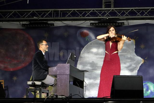 Diana Jipa (vioară) şi Ştefan Doniga (pian), în recital