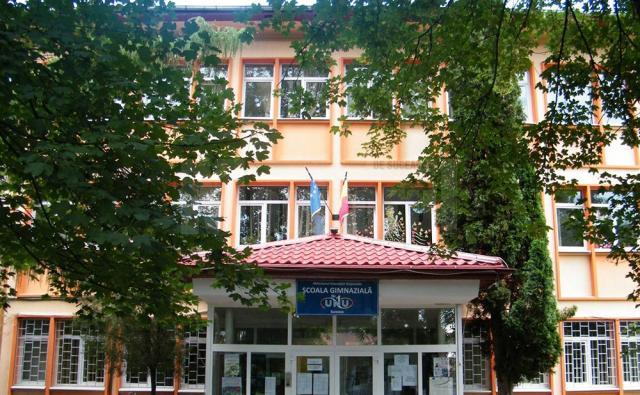 Doi angajați ai Școlii Gimnaziale Nr. 1 Suceava au fost confirmați cu Covid-19