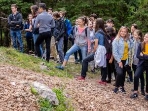 Alpinism în Munții Rarău pentru voluntarii din Asociația Tinerilor Ortodocși Suceveni (8)