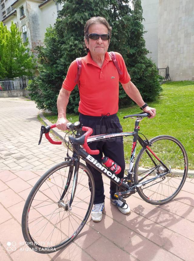 Ioan Drăgoiu şi bicicleta care i-a fost sustrasă