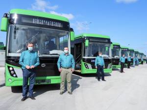 Noua imagine a transportului public local din Suceava - autobuze verzi și cămăși verzi pentru șoferi