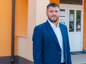 Gabriel Zaharie candidează ca independent pentru funcţia de primar al comunei Grăniceşti