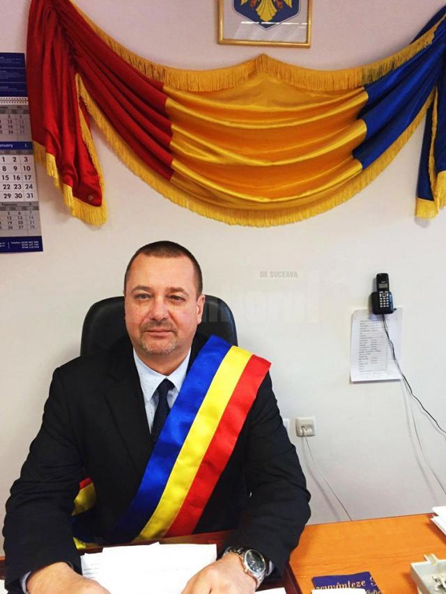 Ioan Dorin Pînzar, primarul comunei Sucevița