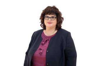 Candidatul Partidului Ecologist Român pentru funcția de președinte al Consiliului Județean Suceava, Cătălina Vartic