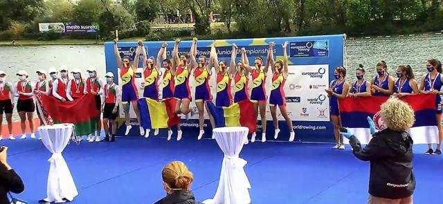 Fetele din barca de 8+1 a României au devenit campioane europene