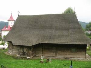 A fost aprobată „Ruta culturală a bisericilor de lemn din Bucovina”