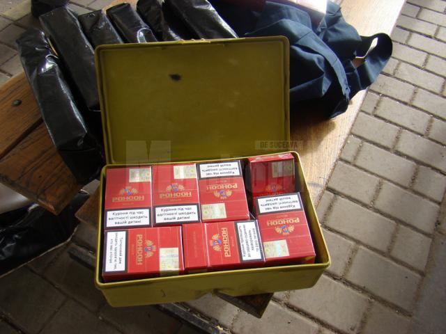 Ţigări de contrabandă, descoperite de polițiști
