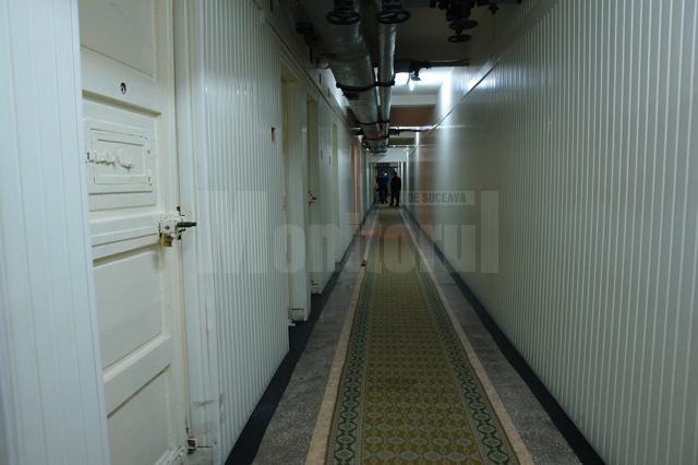 Tâlhar trimis în judecată, după ce a atacat două femei în plină stradă