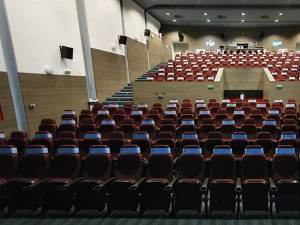 Spectacolele care urmau să aibă loc în sala Teatrului „Matei Vişniec” au fost anulate