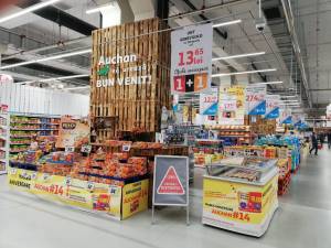 Auchan, marea aniversare a 14 ani de activitate 1