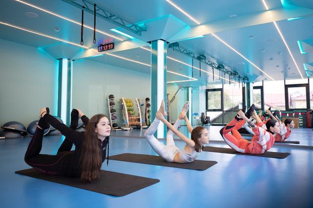 Programe speciale de pregătire, personalizate, unice, la Omnia Centrum, una dintre cele mai moderne săli de fitness din Suceava. Foto: Ema Motrescu