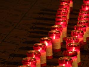 La toate unitățile de cult va fi aprinsă câte o candelă în memoria victimelor traficului de persoane