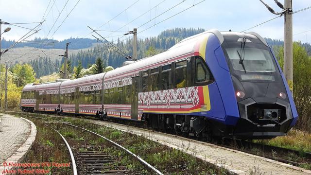 Tren românesc teste Mestecăniș. Foto: Mihai Tudosă