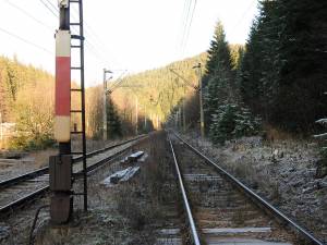 Calea ferată dublă între Pojorâta și Valea Putnei