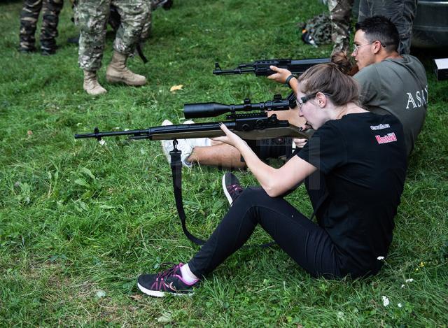 Am jucat airsoft în pădure la Ipotești