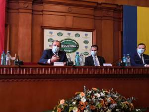 Premierul României, Ludovic Orban, a fost prezent la şedinţa de constituire a Consiliului Judeţean Suceava