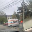 Ambulanță implicată într-un accident în municipiul Suceava, din cauza unui șofer neatent