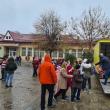 Moș Crăciun a venit la început de noiembrie pentru copiii de la Centrul Școlar de Educație Incluzivă