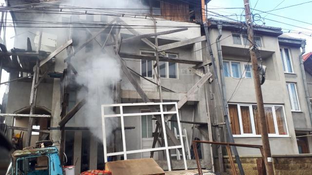 Incendiu izbucnit în subsolul unei case din cartierul Zamca
