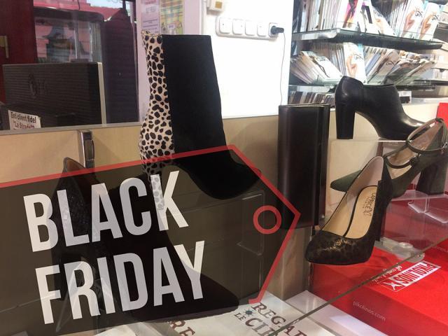 Black Friday la magazinele „La Strada”: reduceri suplimentare de 10-30% la toate produsele, în limita stocului disponibil