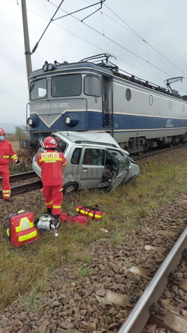 Șofer surprins și omorât de trenul Bacău - Suceava