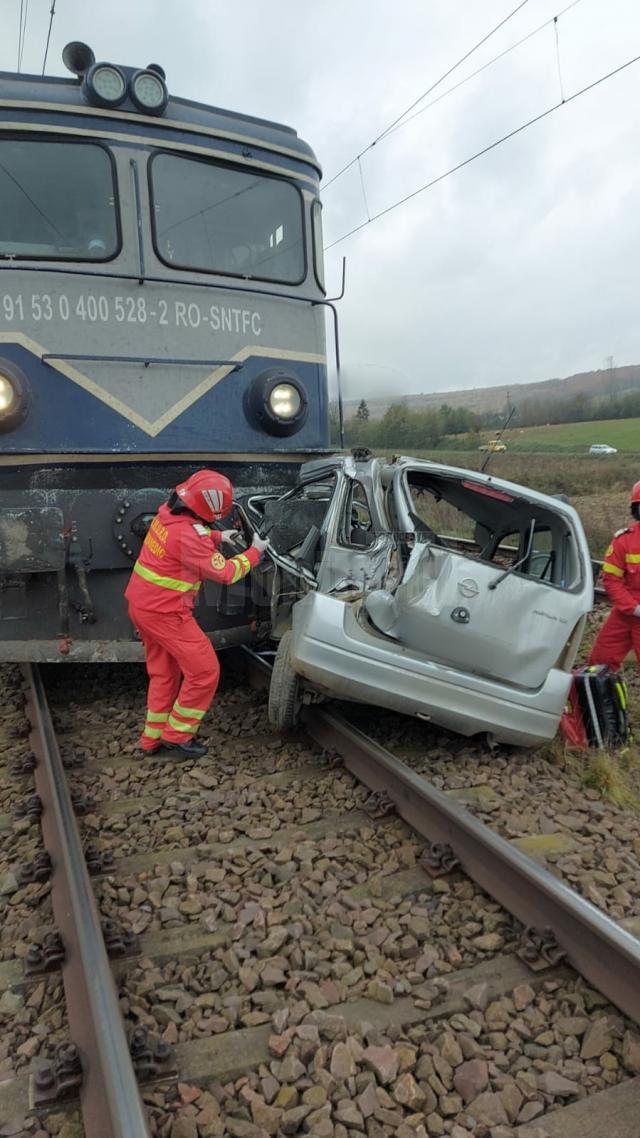 Șofer surprins și omorât de trenul Bacău - Suceava