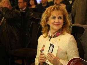 Prof. univ. dr. DHC Sanda-Maria Ardeleanu, director al Bibliotecii Universității „Ștefan cel Mare” din Suceava