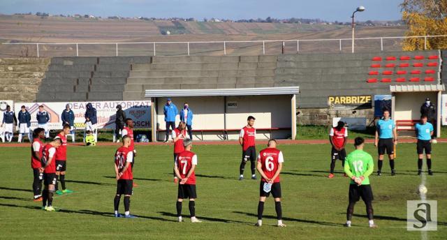 Fotbaliștii fălticenieni n-au motive de bucurie după ultimele rezultate. Foto Alex Săvescu