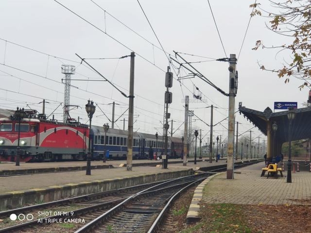 Trenurile Suceava - București vor avea timpi de parcurs mai buni, din decembrie