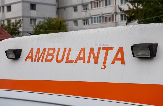 Copilul a fost preluat de echipajul unei ambulanțe și transportat la Spitalul Municipal Câmpulung Moldovenesc