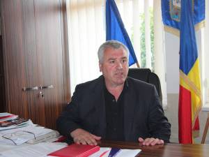 Primarul de Cajvana, Gheorghe Tomăscu