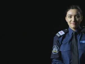 Rădăuțeanca Andreea Vlădeanu, aleasă „cadetul anului” de către Poliția Metropolitană din Londra