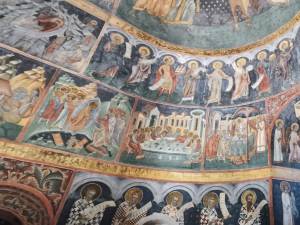 Bogdan Gheorghiu și Gheorghe Flutur au recepționat lucrările de restaurare a picturii bisericii din Bălinești