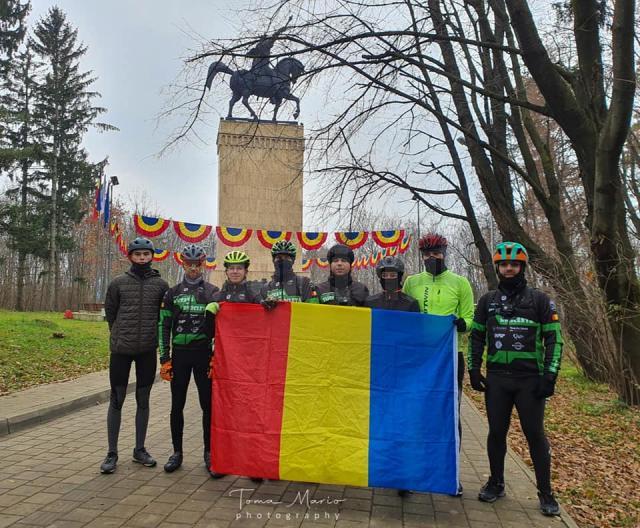 Ziua Bucovinei, sărbătorită pe bicicletă, pentru al treilea an consecutiv, de membrii Asociației Suceava pe bicicletă 3