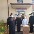 Preoţii din Protopopiatul Fălticeni ajută Spitalul Municipal şi copiii nevoiaşi