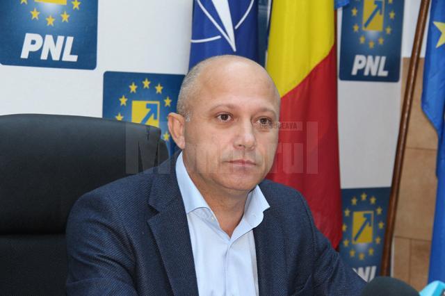 Senatorul PNL de Suceava Constantin-Daniel Cadariu, la al doilea mandat