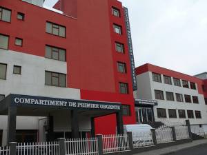 Spitalul Municipal Fălticeni are asigurată finanţarea integrală pentru achiziţia echipamentelor şi dispozitivelor medicale necesare pentru a putea funcţiona în noua clădire