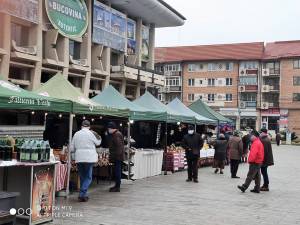 Piață țărănească “Produs în Bucovina”, deschisă de vineri în centrul Sucevei