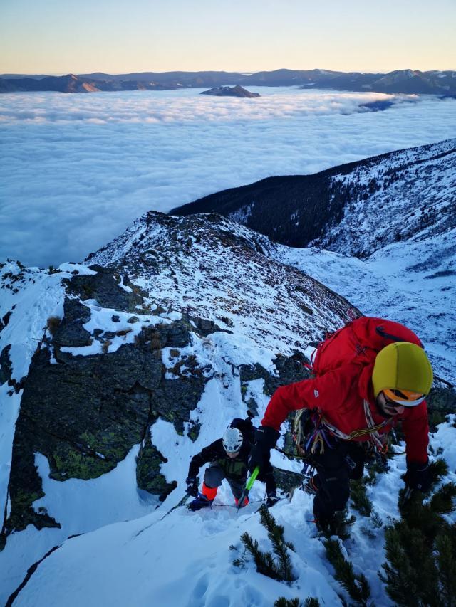 Imagini superbe surprinse de alpinistii suceveni, in weekend, in Muntii Rodnei