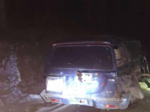 Urmărire în noapte după un jeep încărcat cu aproape 13.000 de pachete de țigări de contrabandă