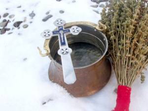 La sărbătoarea Botezului Domnului din 6 ianuarie 2021, Arhiepiscopia Sucevei şi Rădăuţilor va oferi credincioşilor Agheasma Mare în 5.000 de sticle