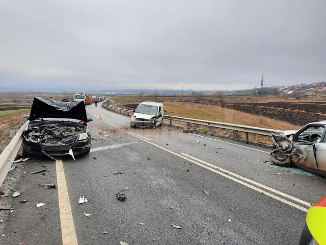 Accident pe șoseaua de centură a municipiului Suceava, în zona sensului giratoriu de la Sf. Ilie – Moara