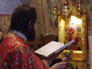 Slujbă de mulţumire în toate bisericile din Patriarhia Română la aniversarea Unirii Principatelor Române