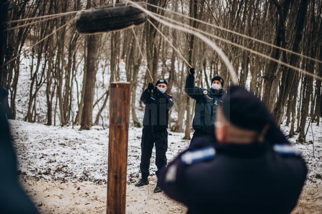 Ofițeri de la Jandarmeria Suceava, în schimb de experiență în Ucraina