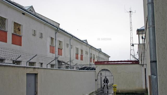 Bărbatul a fost dus în Penitenciarul Botoșani