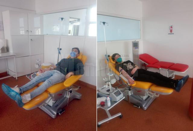 35 de elevi și profesori de la Liceul „Laţcu Vodă” din Siret au donat sânge la Centrul de Transfuzie Suceava